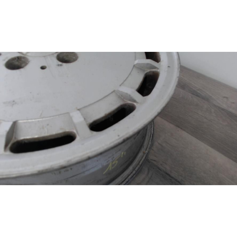 Jante MERCEDES 300 W124 PHASE 1 d’occasion