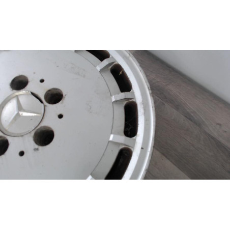 Jante MERCEDES 300 W124 PHASE 1 d’occasion