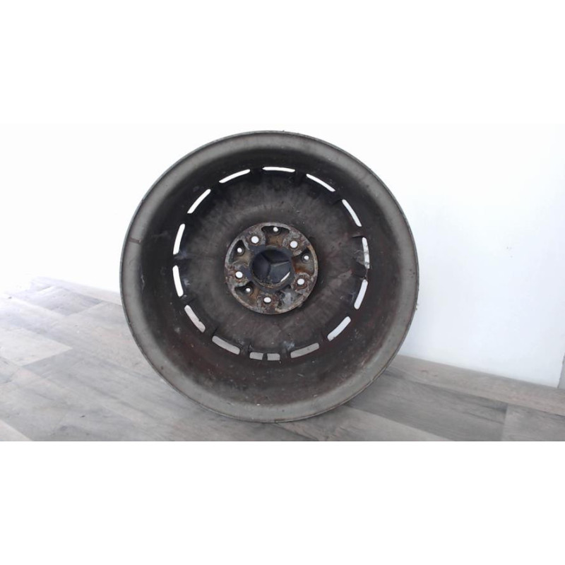 Jante MERCEDES 300 W124 PHASE 1 d’occasion