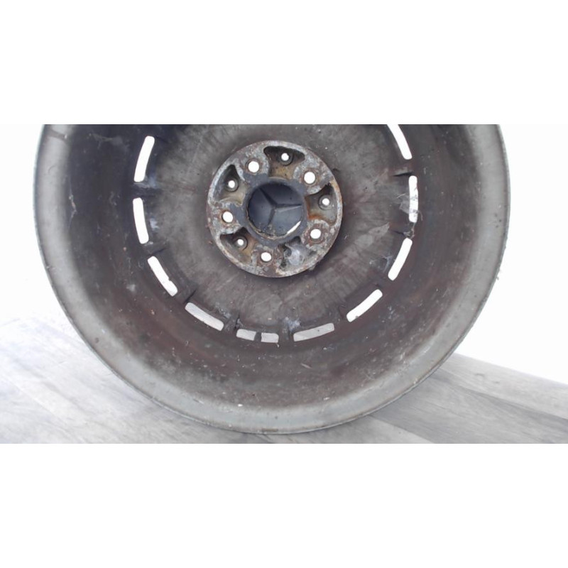 Jante MERCEDES 300 W124 PHASE 1 d’occasion