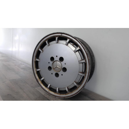 Jante MERCEDES 300 W124 PHASE 1 d’occasion