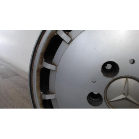 Jante MERCEDES 300 W124 PHASE 1 d’occasion