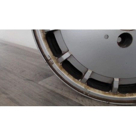 Jante MERCEDES 300 W124 PHASE 1 d’occasion