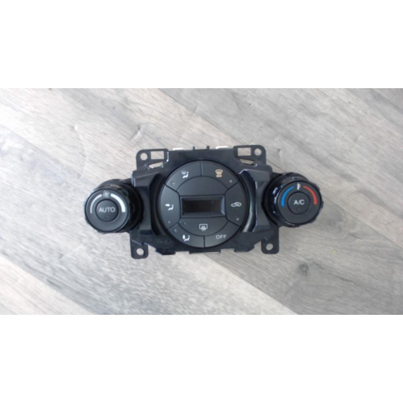 Commande chauffage FORD FIESTA 6 PHASE 1 d’occasion