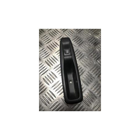 Interrupteur de leve vitre arriere droit RENAULT CAPTUR 1 PHASE 1 d’occasion