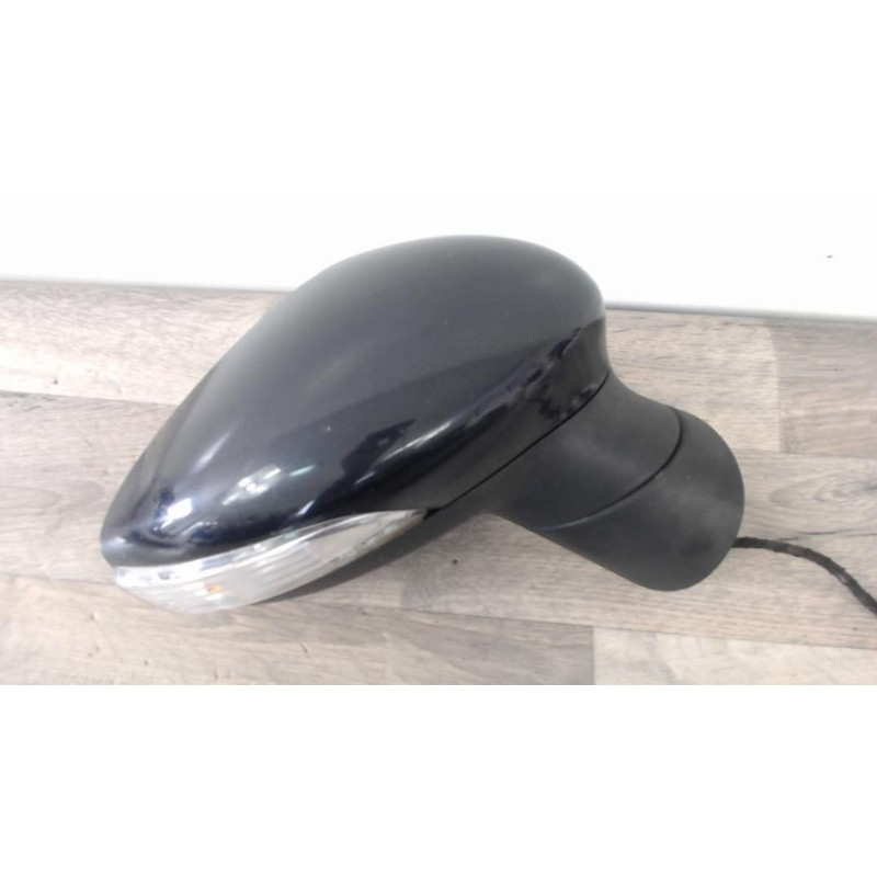 Retroviseur droit FORD FIESTA 6 PHASE 1 d’occasion