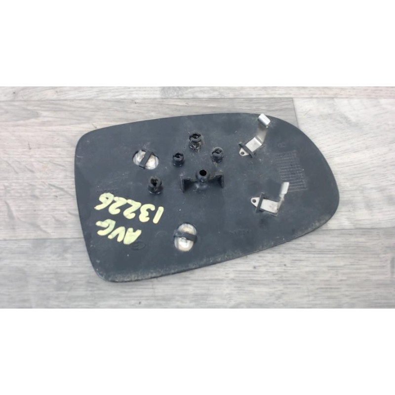 Glace retroviseur gauche OPEL CORSA C PHASE 1 d’occasion
