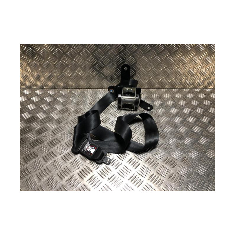 Ceinture arriere centrale HYUNDAI TUCSON 2 PHASE 2 d’occasion
