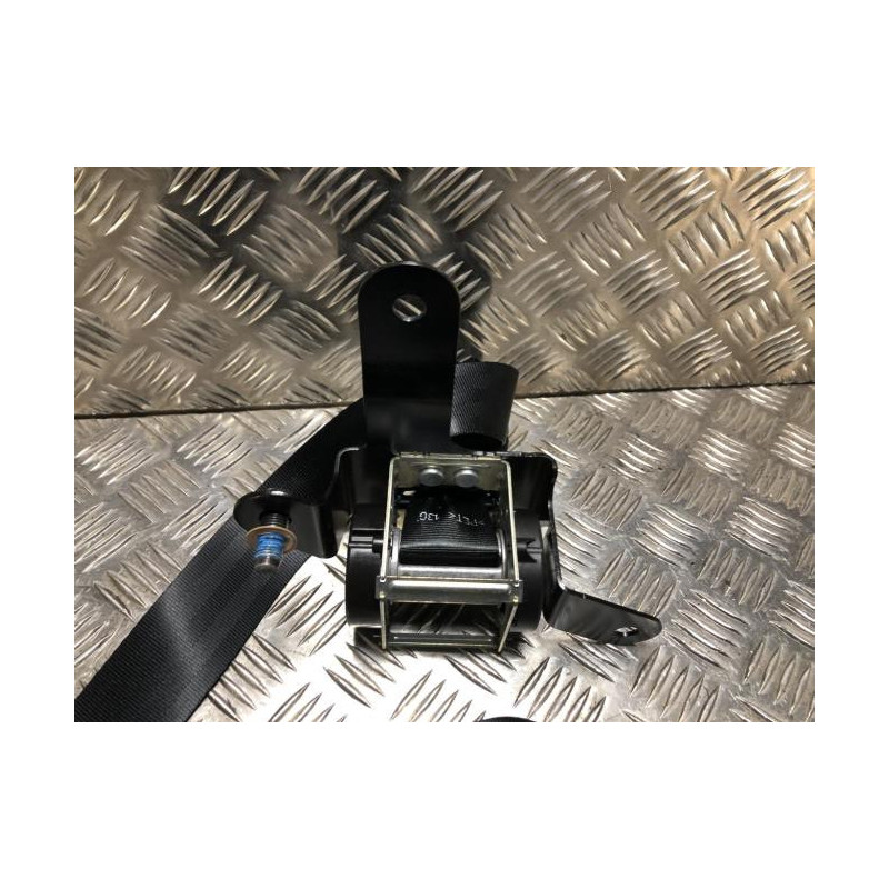 Ceinture arriere centrale HYUNDAI TUCSON 2 PHASE 2 d’occasion