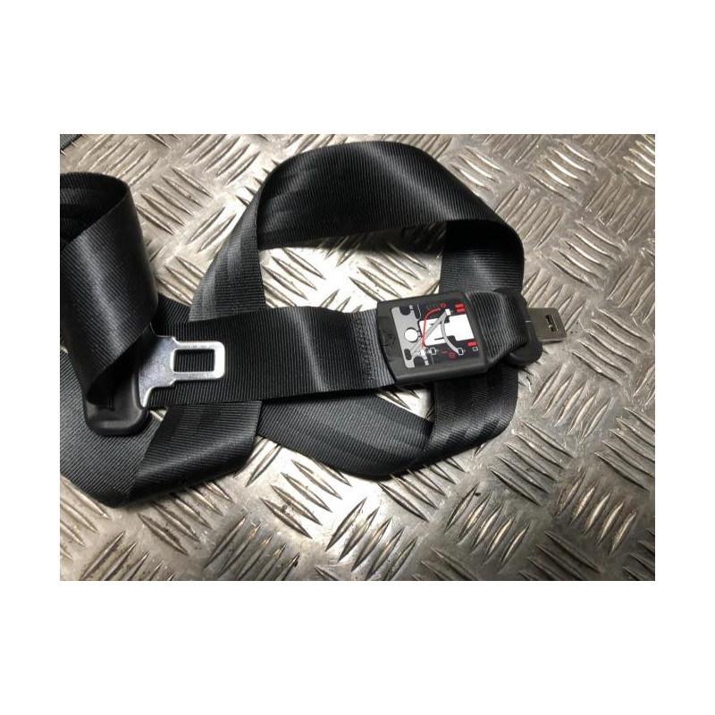 Ceinture arriere centrale HYUNDAI TUCSON 2 PHASE 2 d’occasion