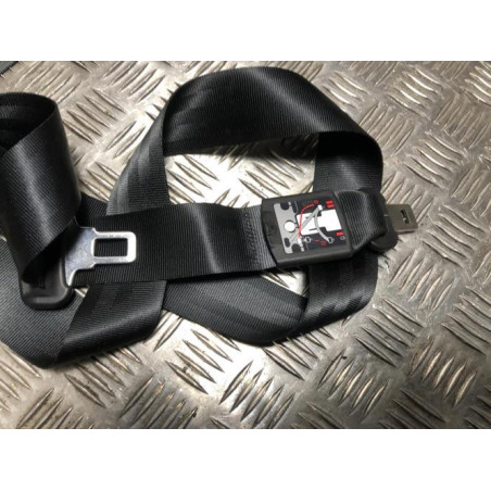 Ceinture arriere centrale HYUNDAI TUCSON 2 PHASE 2 d’occasion