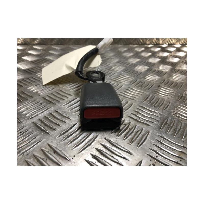 Attache ceinture arriere gauche HYUNDAI TUCSON 2 PHASE 2 d’occasion