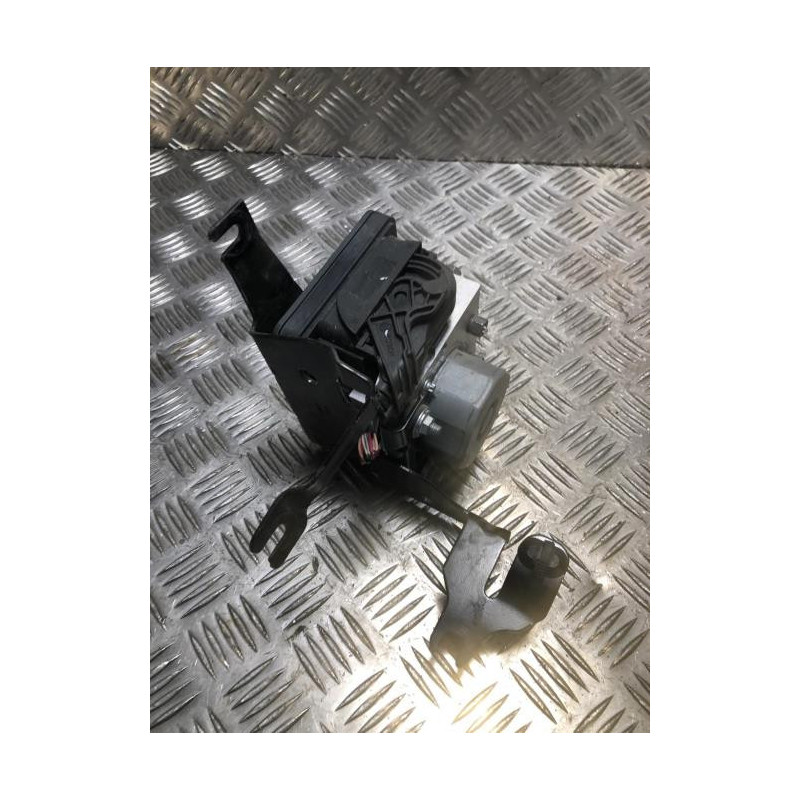 Bloc ABS (freins anti-blocage) RENAULT CAPTUR 1 PHASE 1 d’occasion
