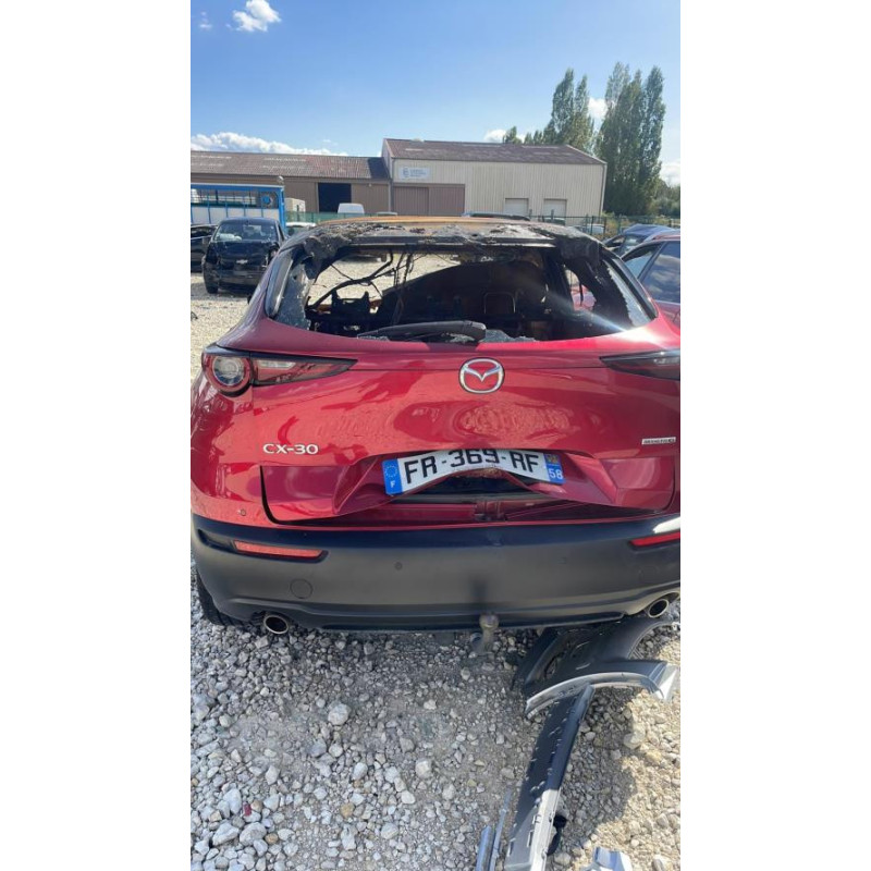 Feu arriere secondaire droit (feux) MAZDA CX-30 d’occasion