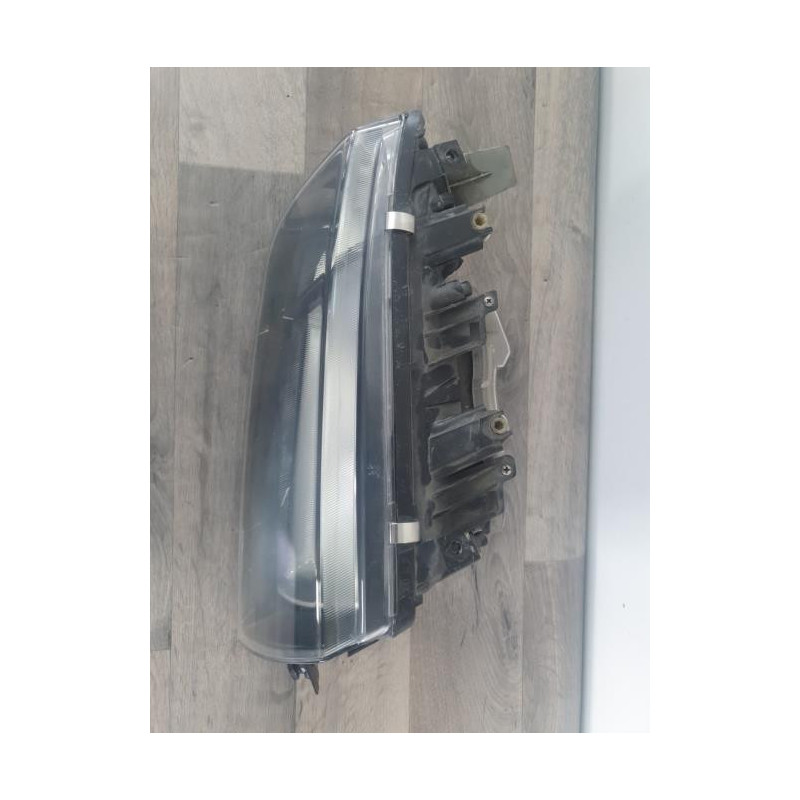 Optique avant principal droit (feux)(phare) SKODA FABIA 1 PHASE 1 d’occasion
