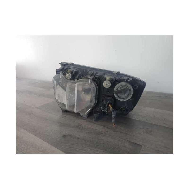 Optique avant principal droit (feux)(phare) SKODA FABIA 1 PHASE 1 d’occasion