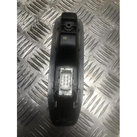 Interrupteur de leve vitre avant droit PEUGEOT 208 1 PHASE 2 d’occasion