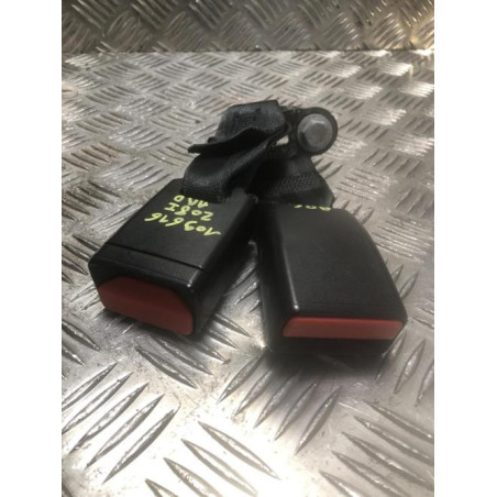 Attache ceinture arriere droit PEUGEOT 208 1 PHASE 2 d’occasion