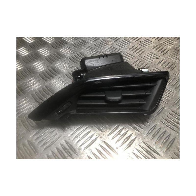 Aerateur tableau de bord avant droit PEUGEOT 208 1 PHASE 2 d’occasion