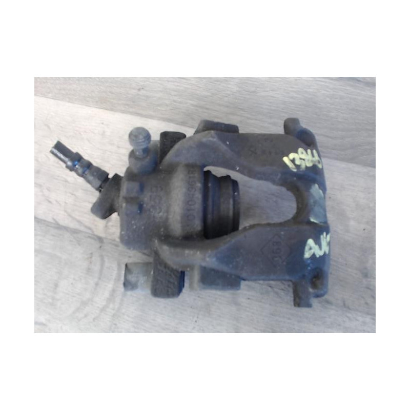 Etrier avant gauche (freinage) RENAULT CLIO 4 PHASE 1 d’occasion