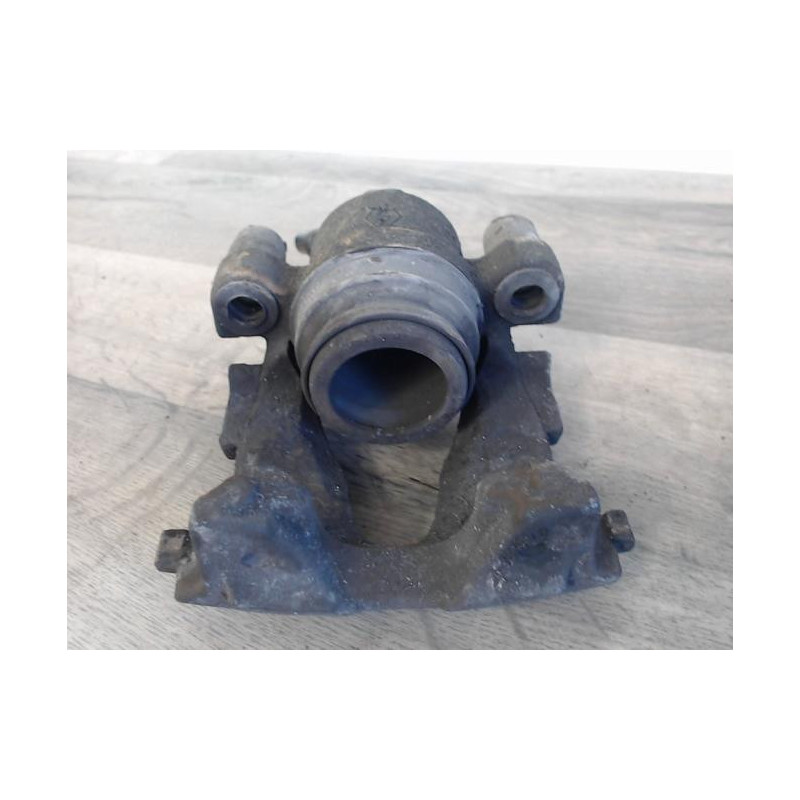 Etrier avant gauche (freinage) RENAULT CLIO 4 PHASE 1 d’occasion