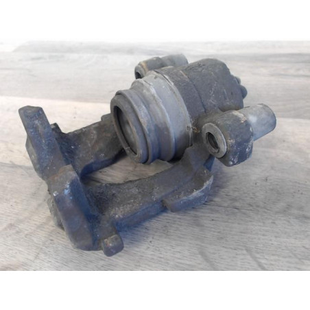 Etrier avant gauche (freinage) RENAULT CLIO 4 PHASE 1 d’occasion