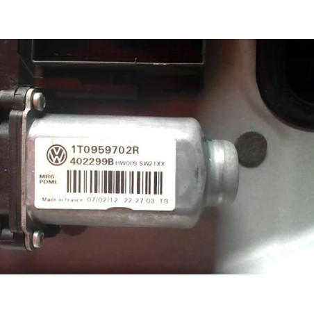 Leve vitre electrique avant droit VOLKSWAGEN TOURAN 2 d’occasion