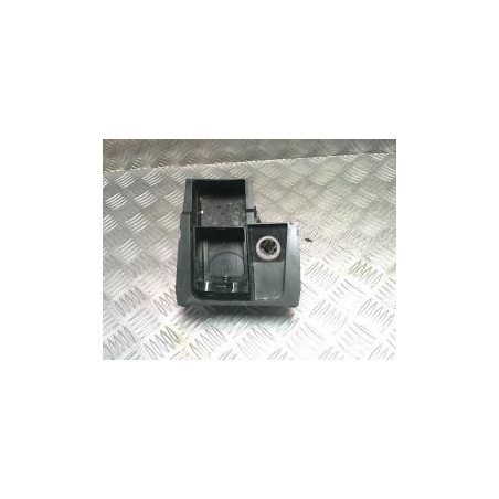 Porte gobelet MERCEDES CLASSE B 245 PHASE 1 d’occasion