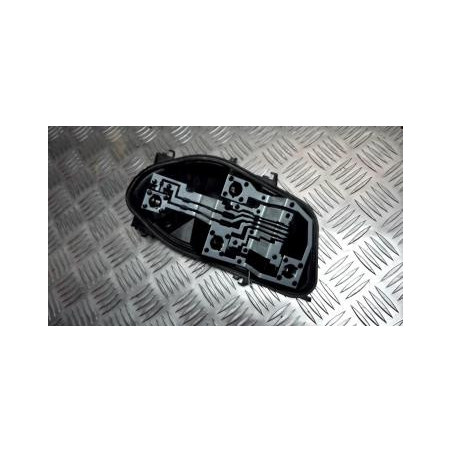 Platine feu arriere droit RENAULT CLIO 3 PHASE 1 d’occasion