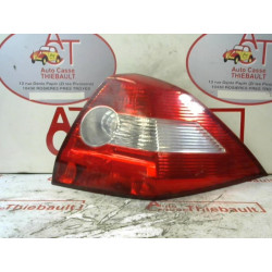 Feu arriere principal droit (feux) RENAULT MEGANE II PHASE 1 CLASSIC d’occasion