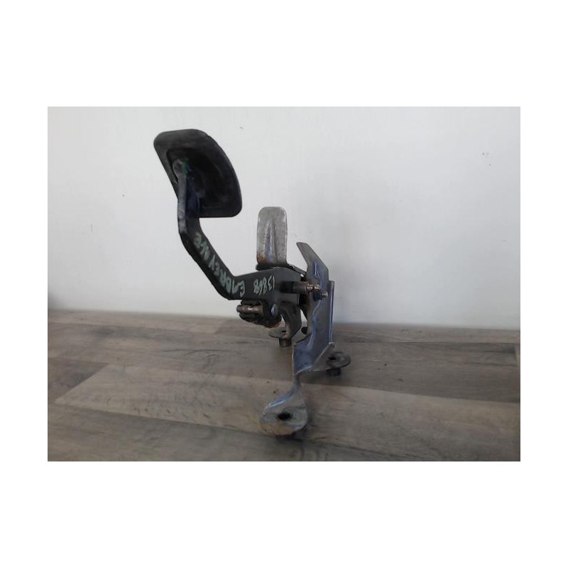 Pedale d'embrayage RENAULT CLIO 4 PHASE 1 d’occasion