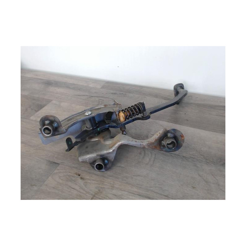 Pedale d'embrayage RENAULT CLIO 4 PHASE 1 d’occasion