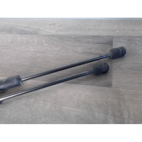 Verin de coffre SUZUKI SWIFT 3 d’occasion
