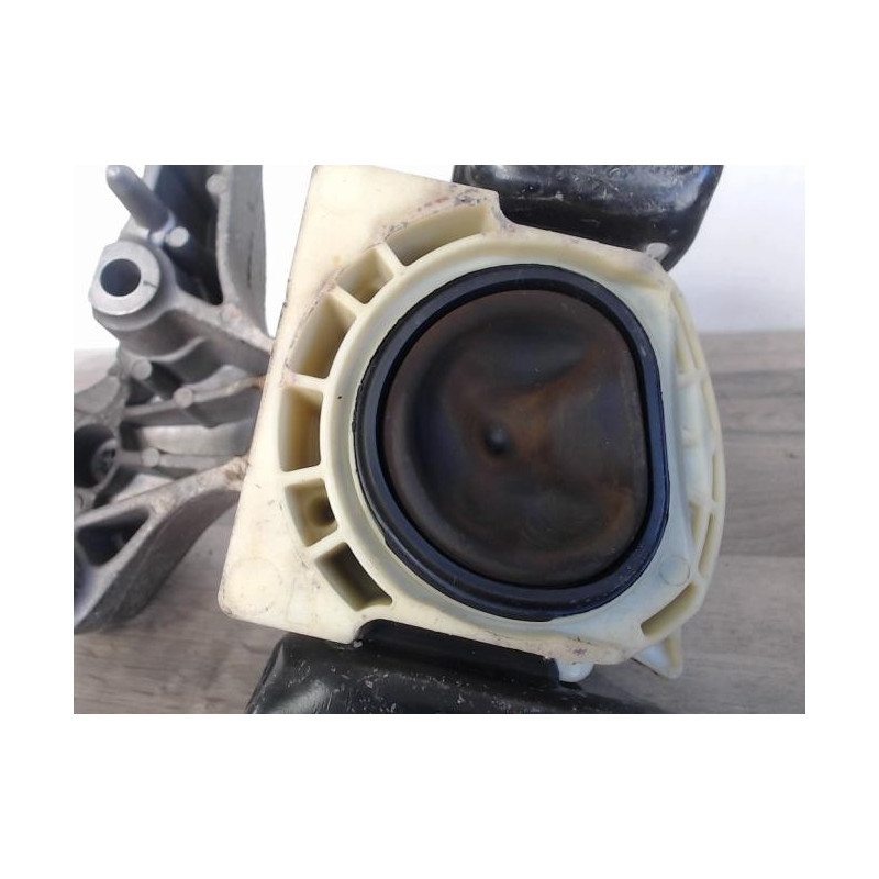 Support moteur RENAULT CLIO 4 PHASE 1 d’occasion