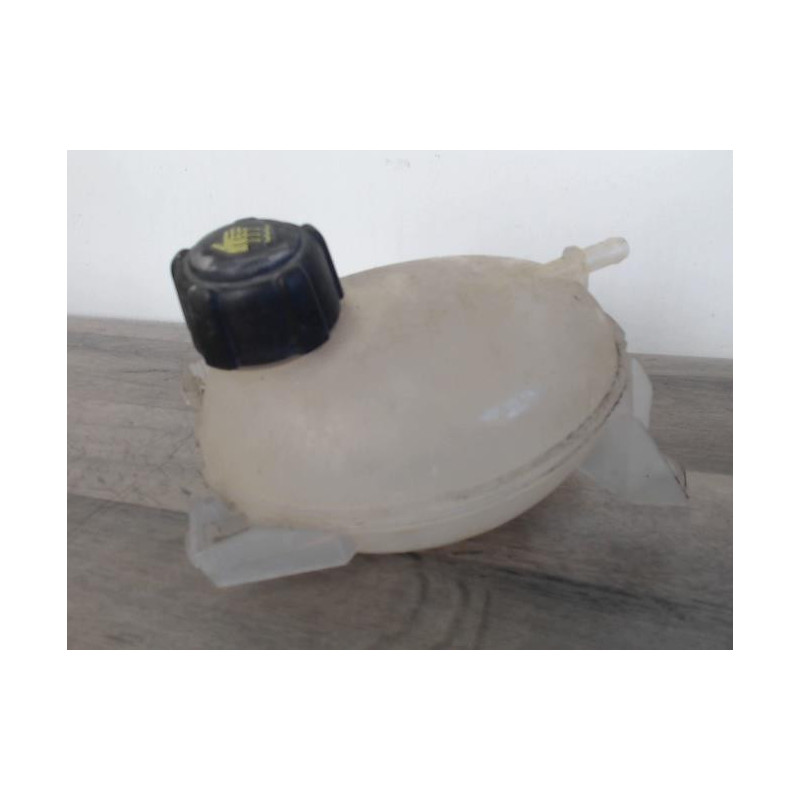 Vase d'expansion RENAULT CLIO 4 PHASE 1 d’occasion