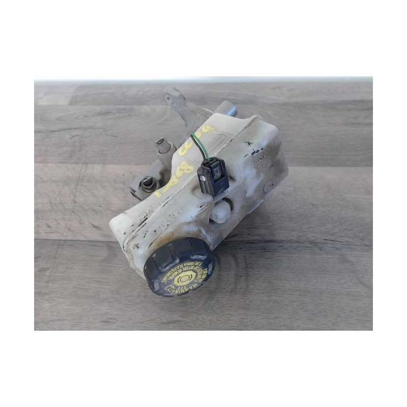 Maitre cylindre (freinage) RENAULT CLIO 4 PHASE 1 d’occasion
