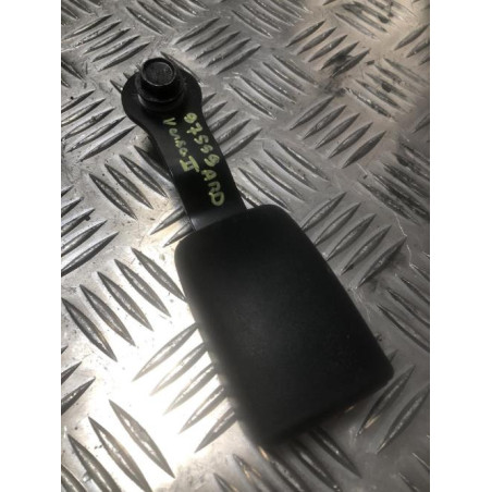 Attache ceinture arriere droit TOYOTA COROLLA VERSO 2 PHASE 1 d’occasion