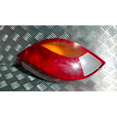 Feu arriere principal droit (feux) FORD KA 1 PHASE 1 d’occasion