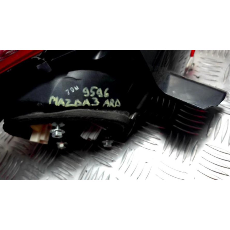 Feu arriere principal droit (feux) MAZDA 3 3 PHASE 1 d’occasion
