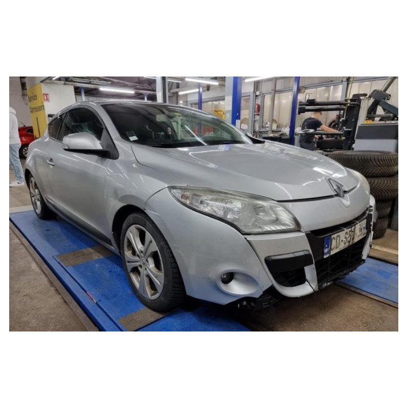 Baie de pare brise RENAULT MEGANE 3 PHASE 2 COUPE d’occasion
