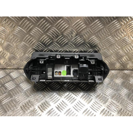 Ecran GPS PEUGEOT 208 2 d’occasion