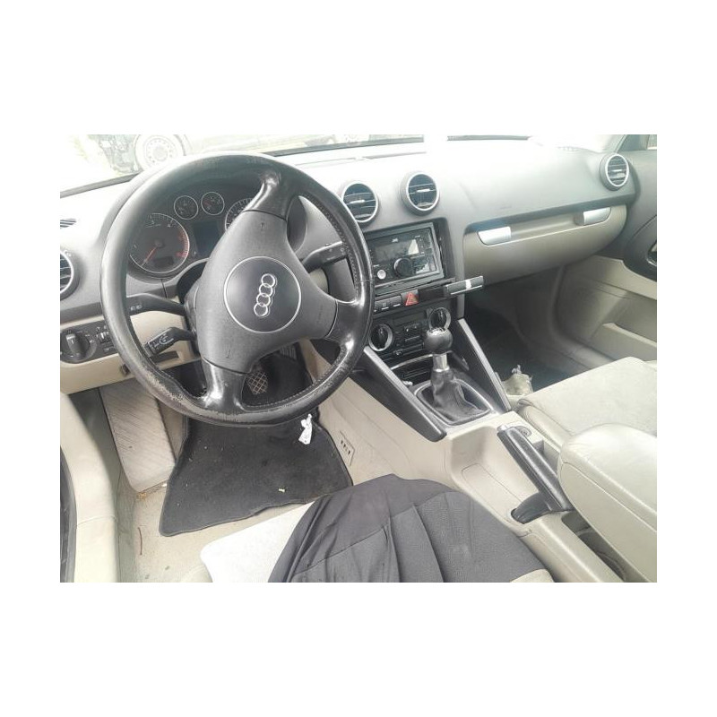 Bouton de coffre AUDI A3 2 PHASE 1 d’occasion