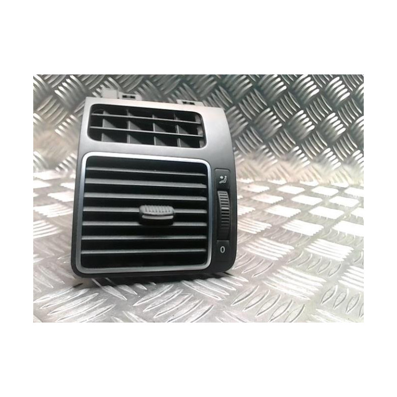 Aerateur tableau de bord avant gauche VOLKSWAGEN TOURAN 2 d’occasion