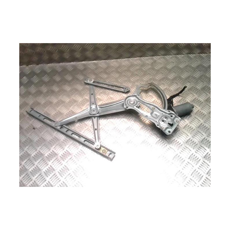 Leve vitre electrique avant droit MERCEDES CLASSE CLK 208 PHASE 1 COUPE d’occasion