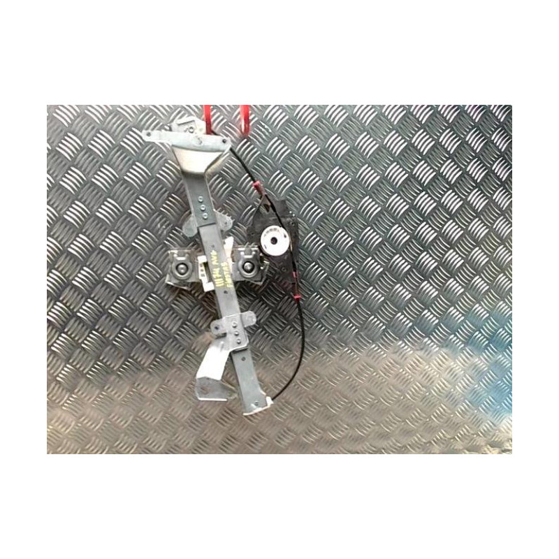 Leve vitre electrique avant gauche FORD FIESTA 5 PHASE 2 d’occasion