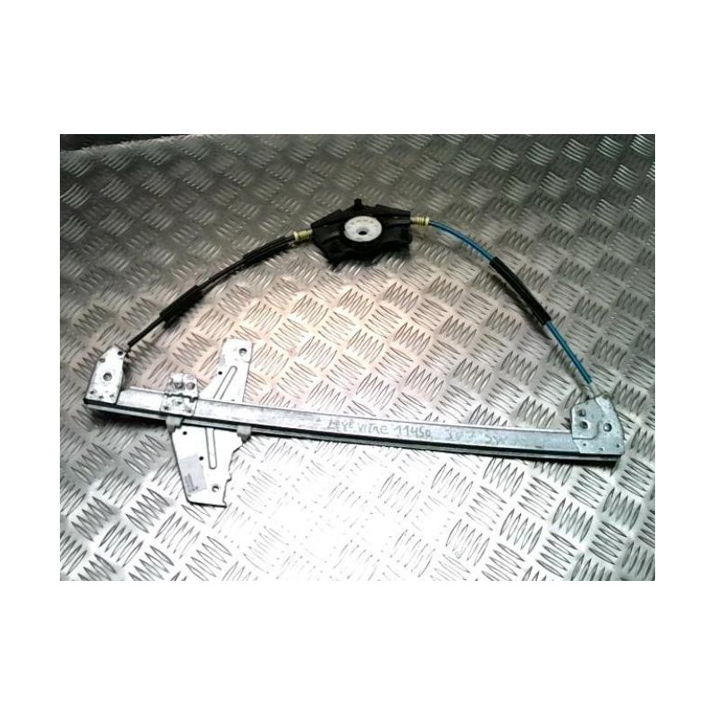 Leve vitre electrique avant droit PEUGEOT 307 PHASE 2 BREAK d’occasion