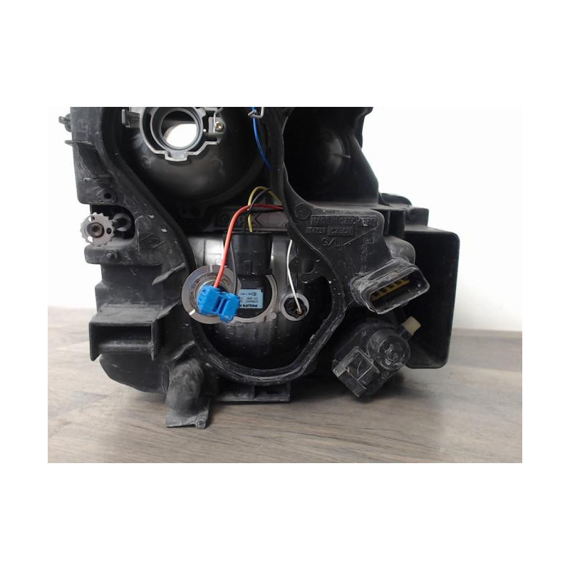 Optique avant principal gauche (feux)(phare) RENAULT VEL SATIS PHASE 1 d’occasion