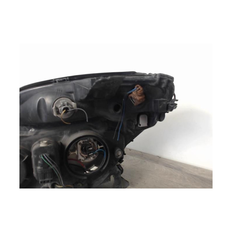 Optique avant principal droit (feux)(phare) RENAULT SCENIC 1 PHASE 2 d’occasion