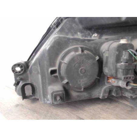 Optique avant principal droit (feux)(phare) RENAULT SCENIC 1 PHASE 2 d’occasion