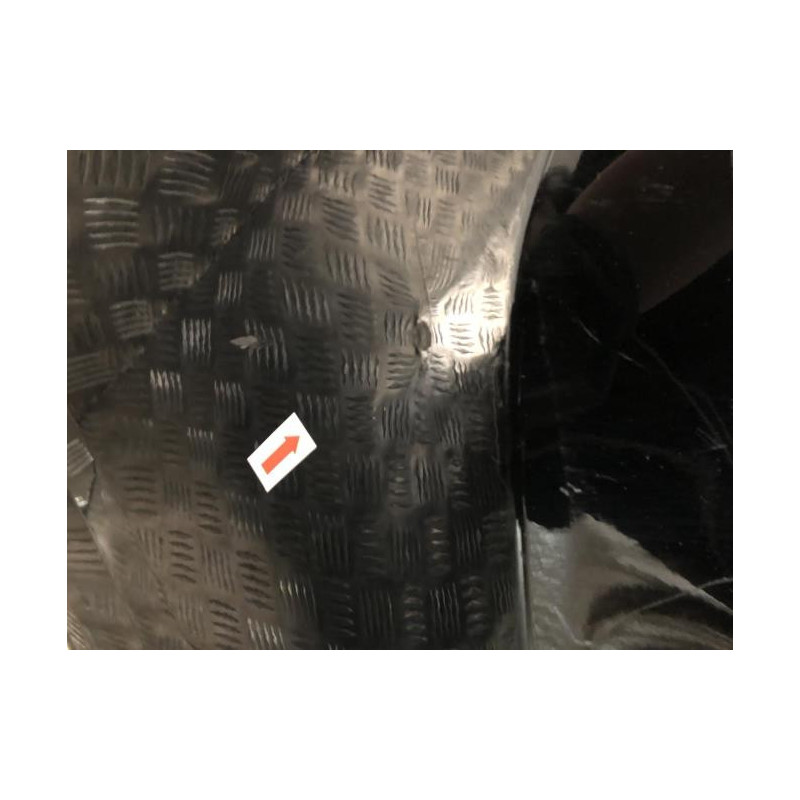 Pare choc arriere PEUGEOT 208 2 d’occasion